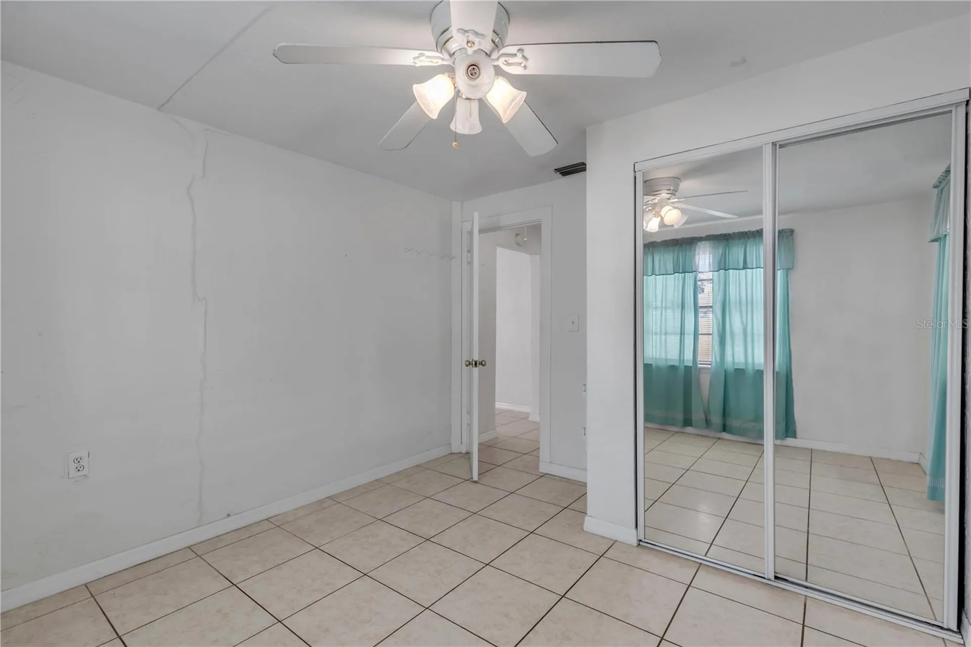 114 W Pine Bluff Street Edgewater FL 32132