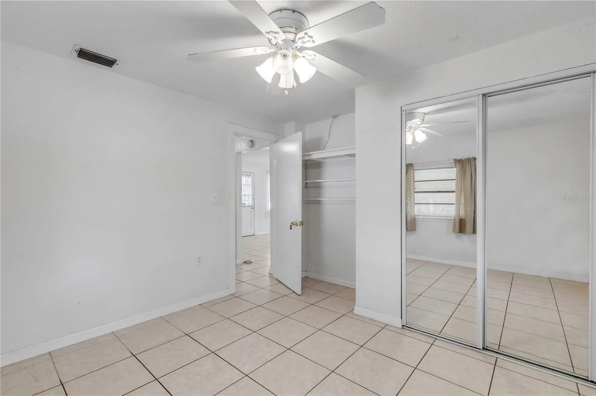 114 W Pine Bluff Street Edgewater FL 32132