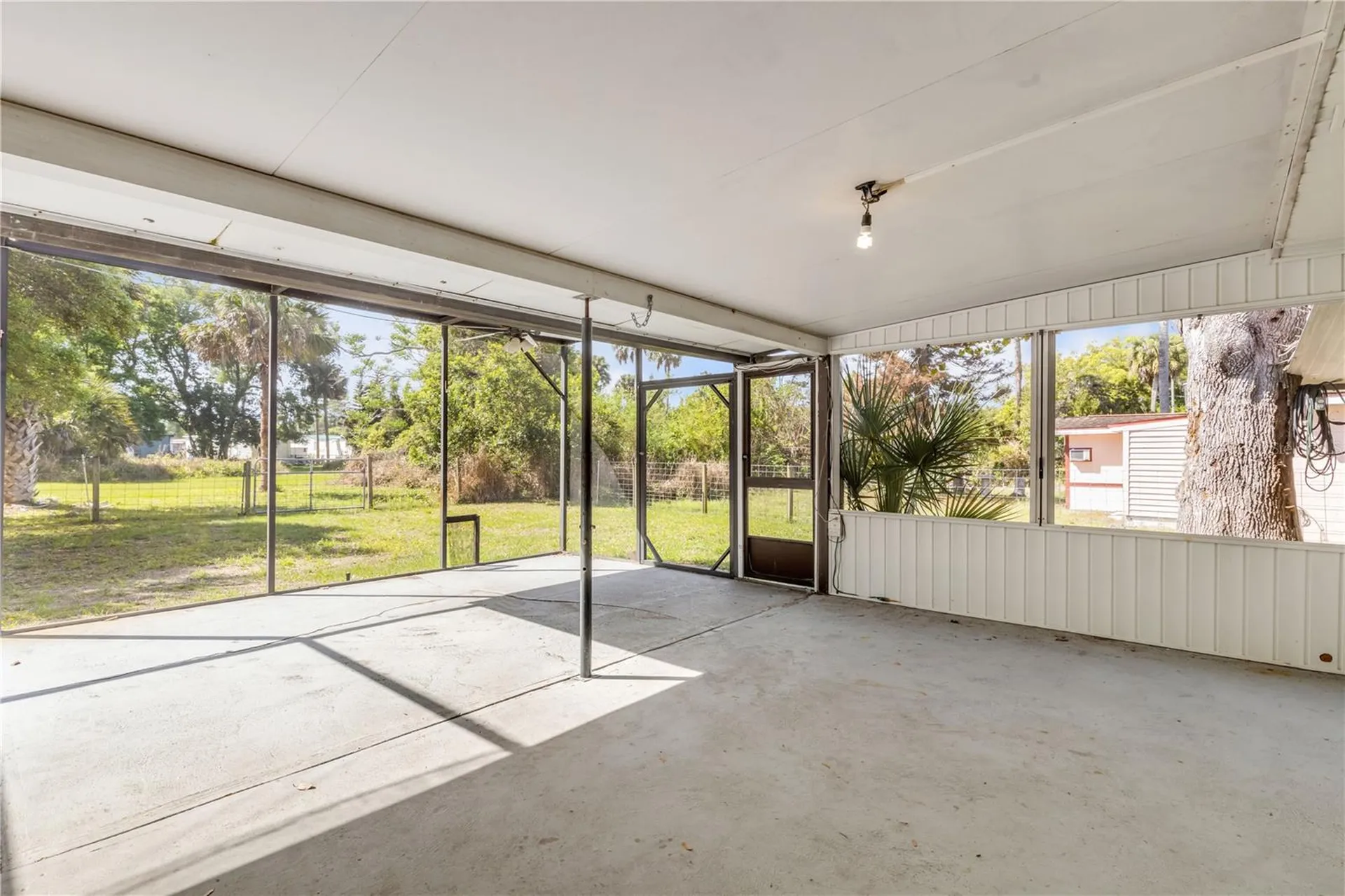 114 W Pine Bluff Street Edgewater FL 32132