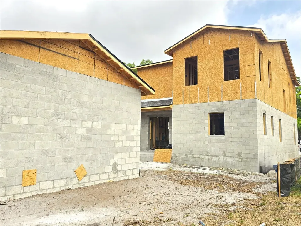 2526 40th Avenue N St Petersburg FL 33714