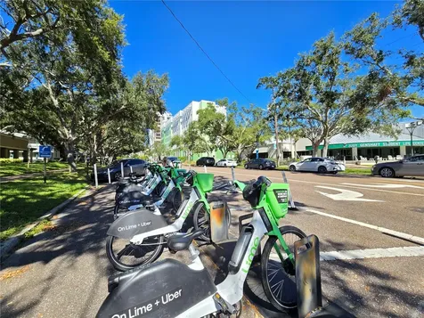 2526 40th Avenue N St Petersburg FL 33714