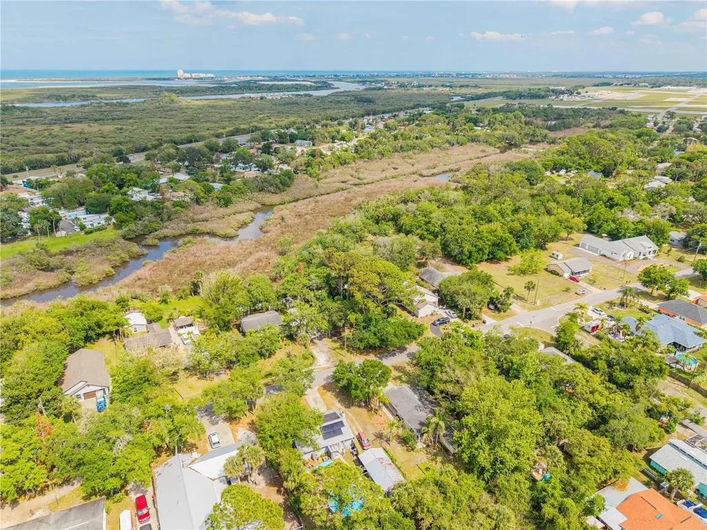 Brookline Avenue New Smyrna Beach FL 32168