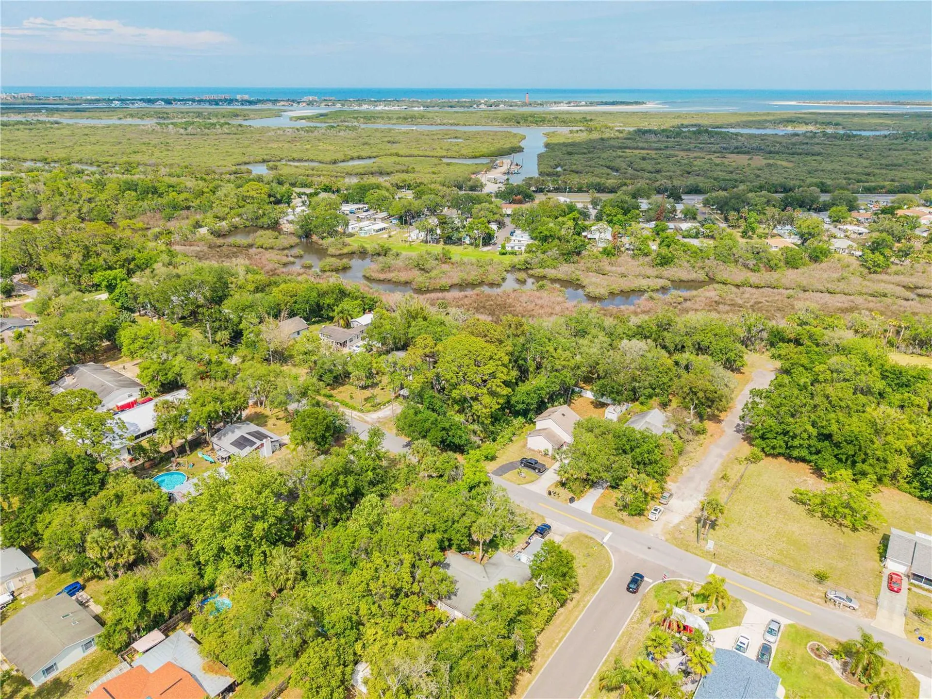 Brookline Avenue New Smyrna Beach FL 32168