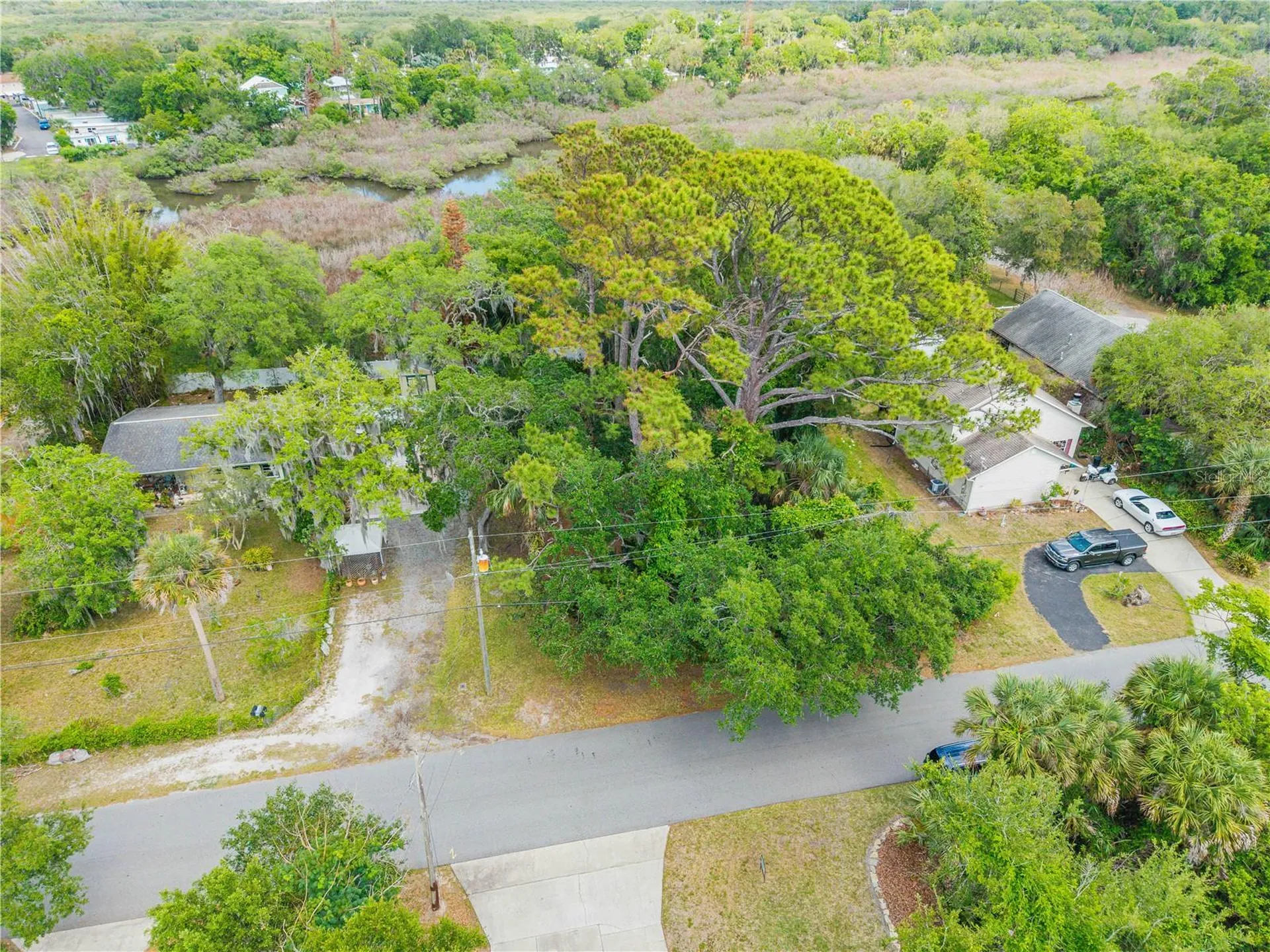 Brookline Avenue New Smyrna Beach FL 32168