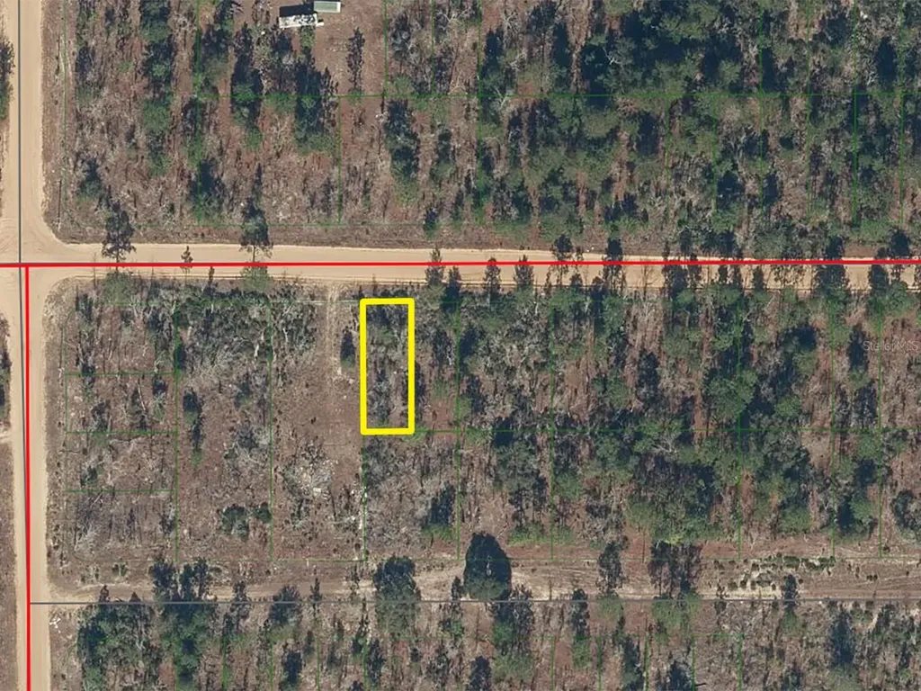 1133 Twin Lakes Boulevard Interlachen FL 32148