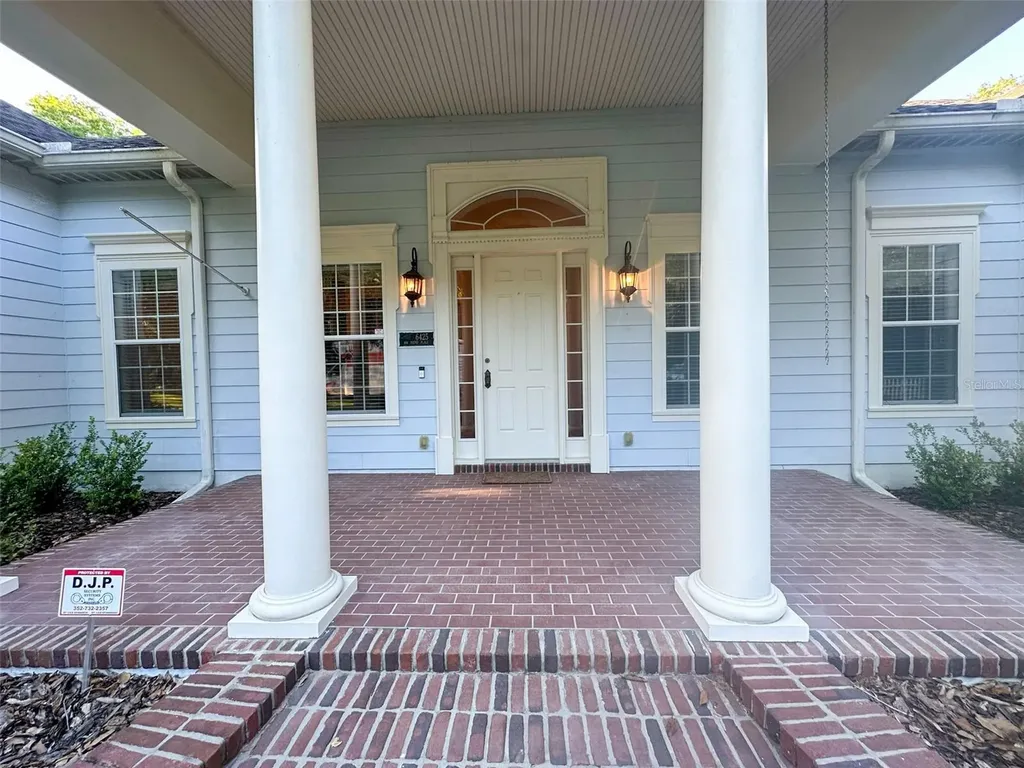 6425 NW 202nd Place Micanopy FL 32667
