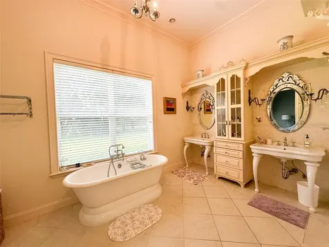 6425 NW 202nd Place Micanopy FL 32667