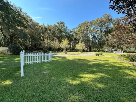 6425 NW 202nd Place Micanopy FL 32667