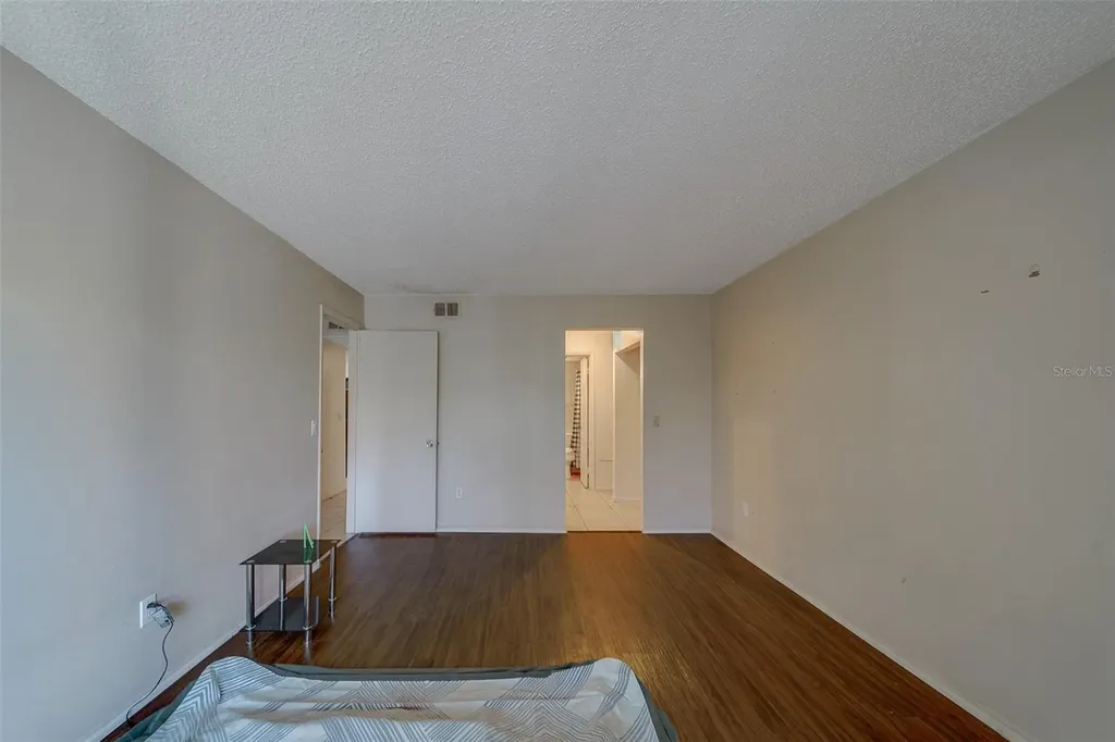 2625 State Road 590 Clearwater FL 33759
