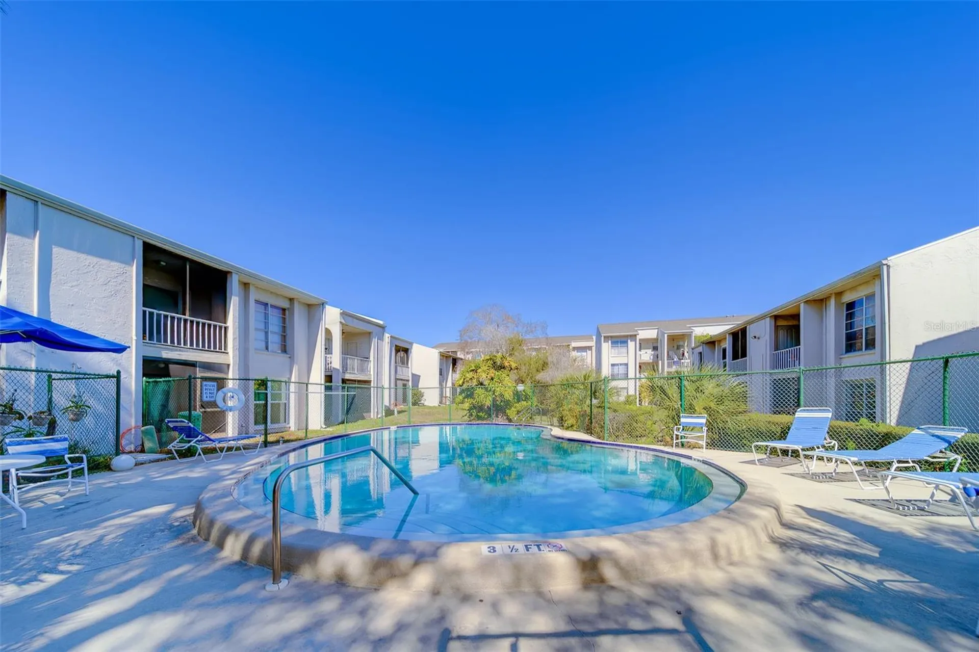 2625 State Road 590 Clearwater FL 33759