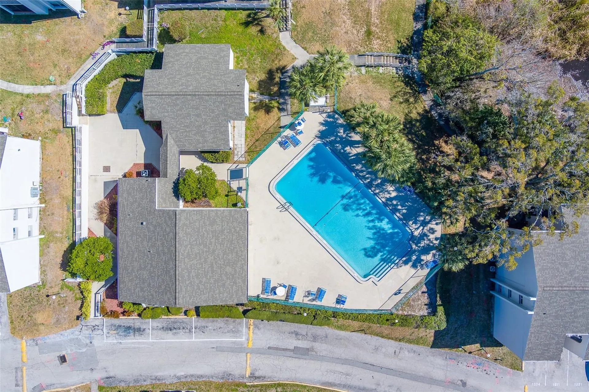 2625 State Road 590 Clearwater FL 33759