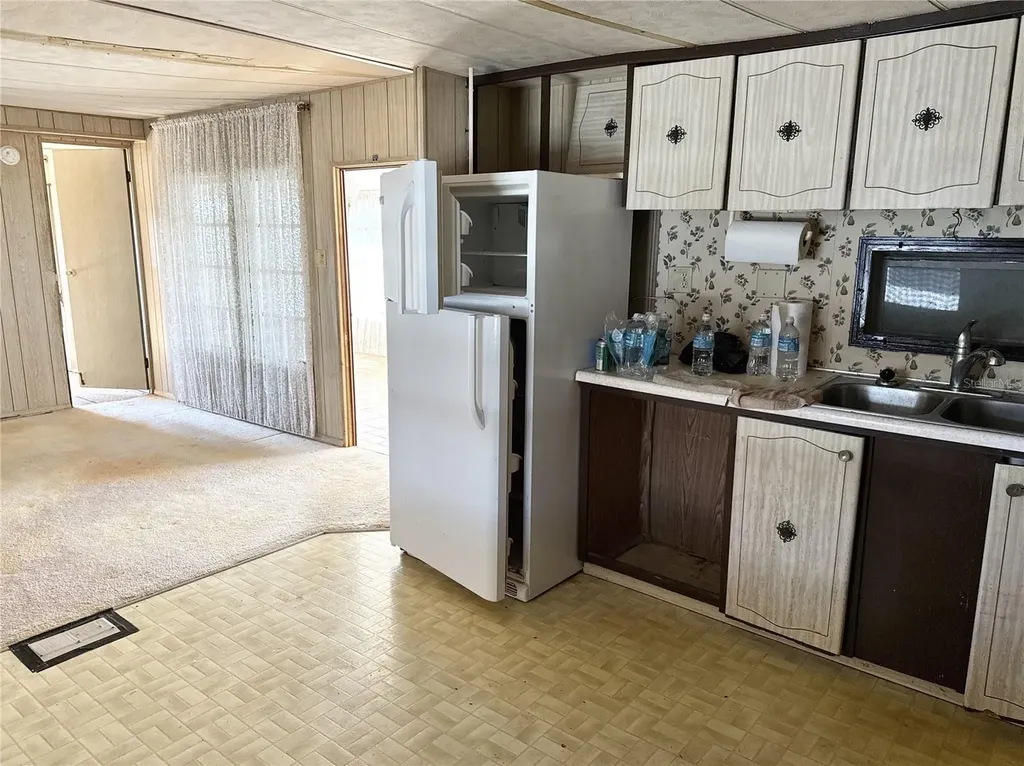 7140 Mount Jupiter Drive NE St Petersburg FL 33702