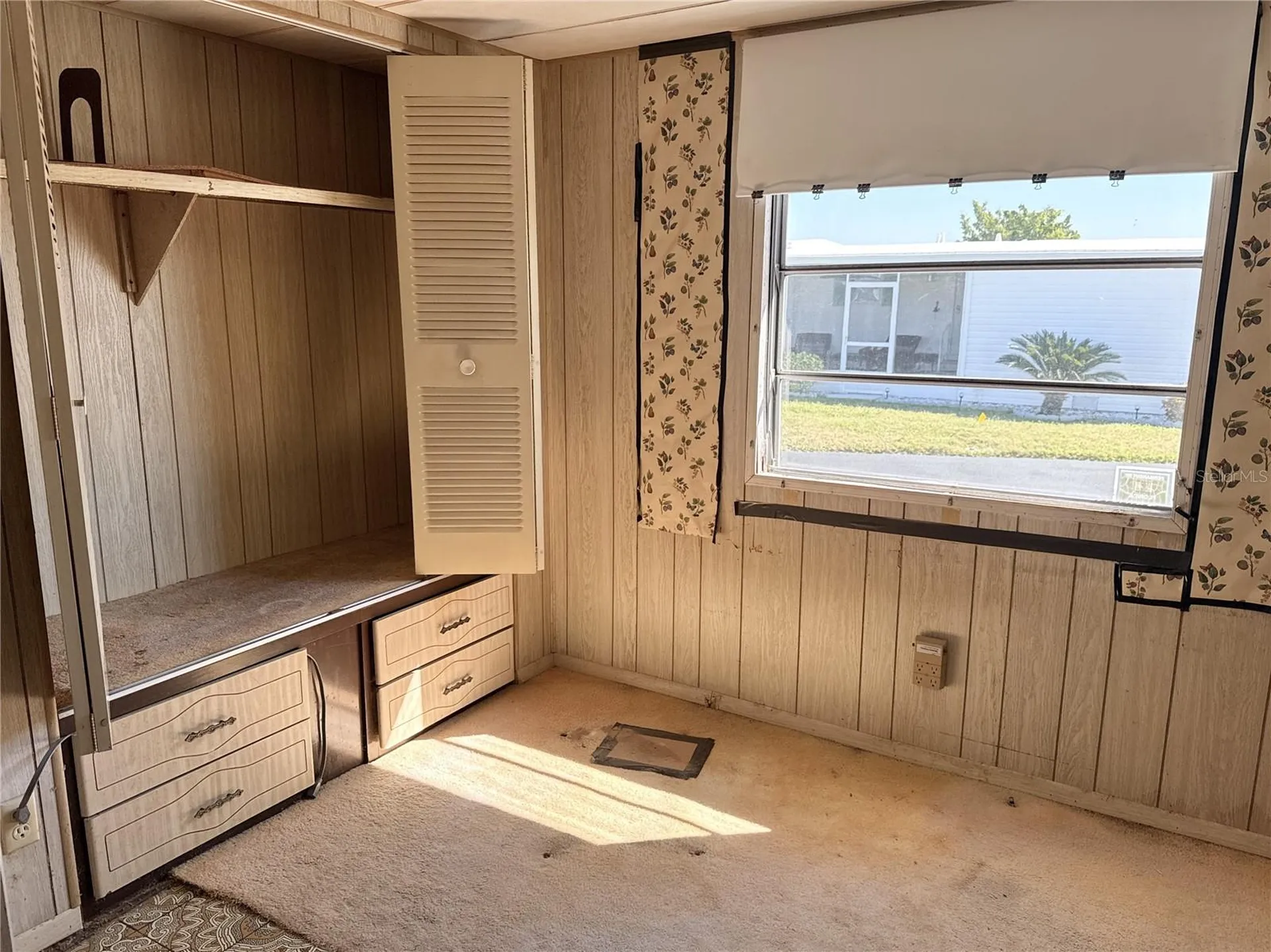7140 Mount Jupiter Drive NE St Petersburg FL 33702