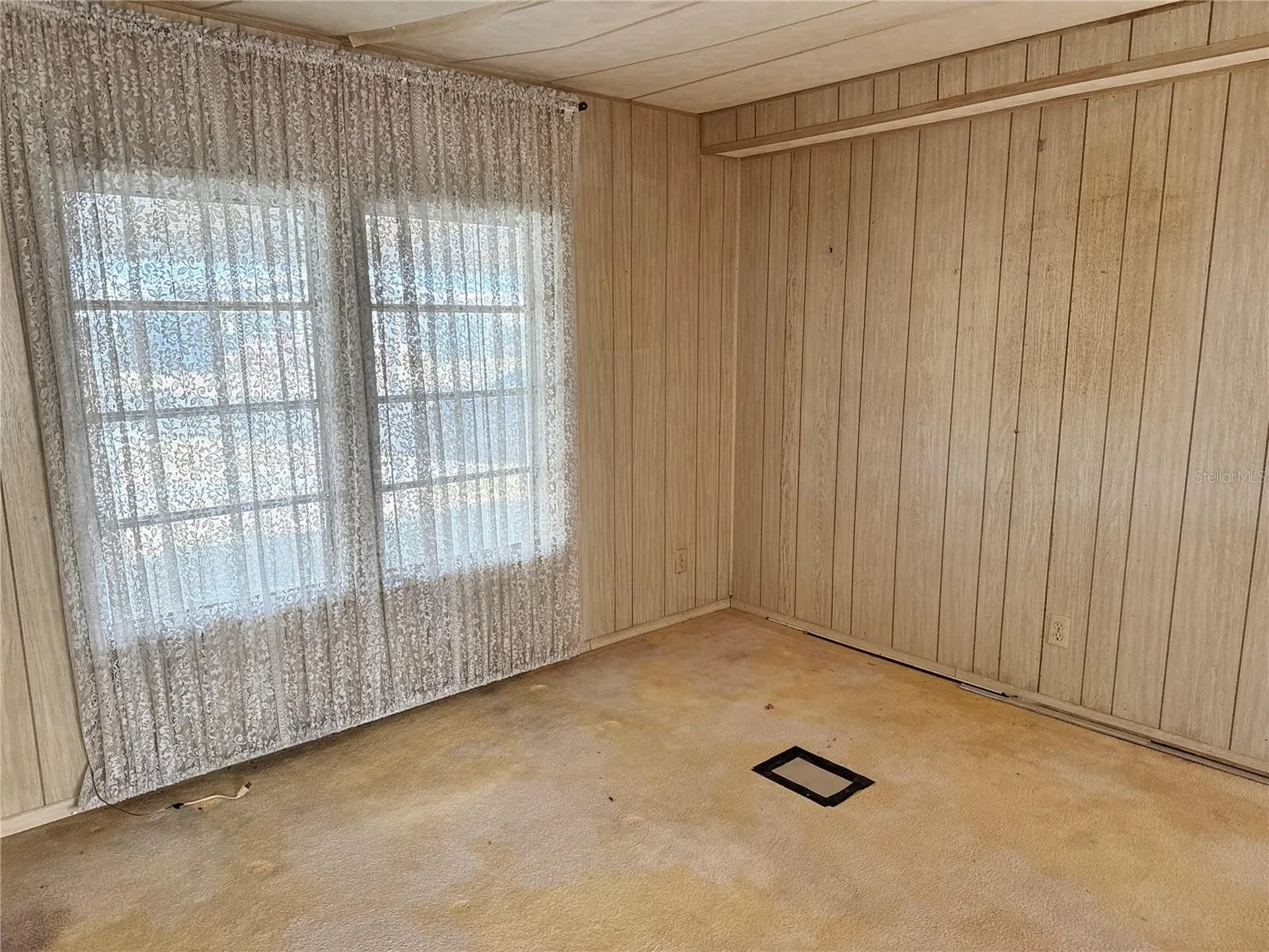 7140 Mount Jupiter Drive NE St Petersburg FL 33702