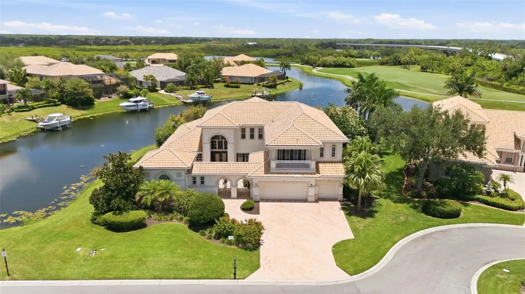 11007 Big Bass Place Bradenton FL 34212