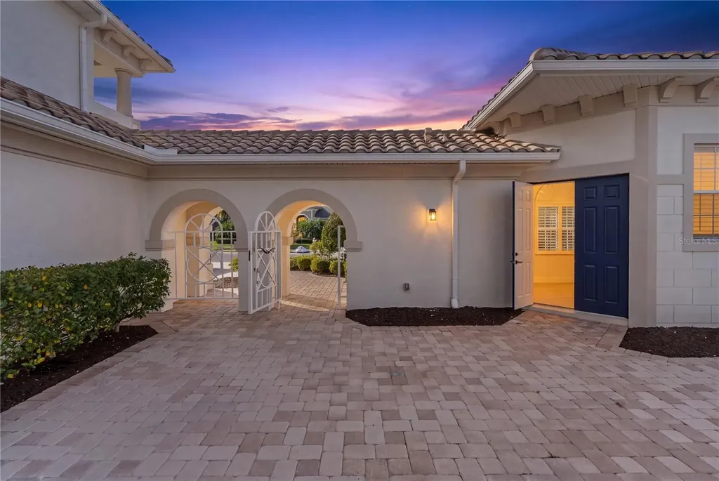 11007 Big Bass Place Bradenton FL 34212