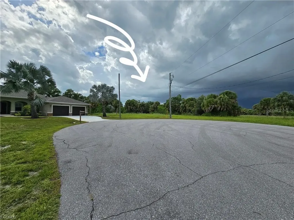 105 Island Court Rotonda West FL 33947