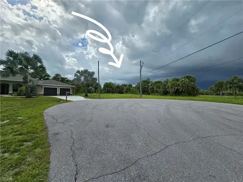 105 Island Court Rotonda West FL 33947