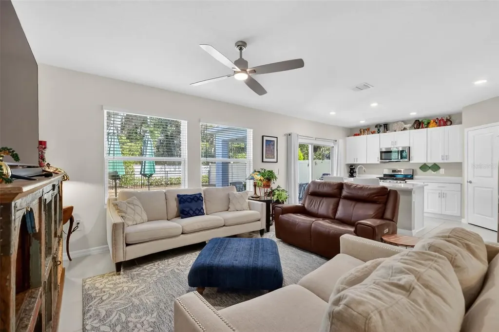 33692 Sky Blossom Circle Leesburg FL 34788