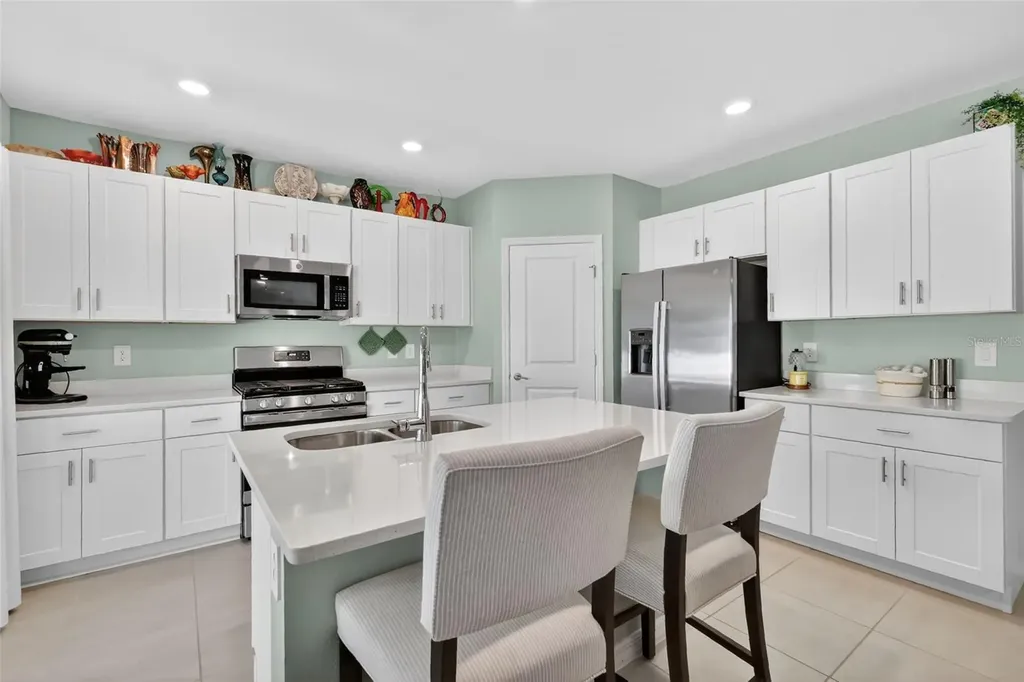 33692 Sky Blossom Circle Leesburg FL 34788