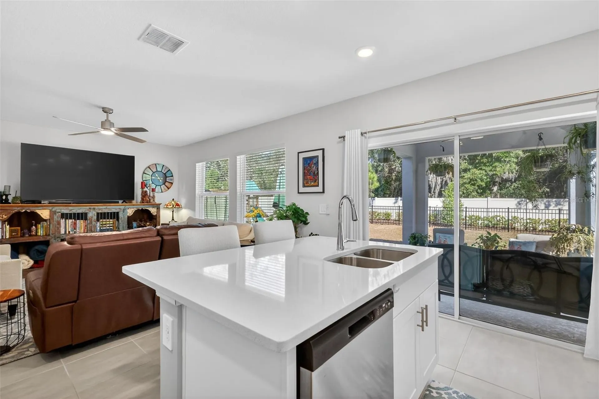 33692 Sky Blossom Circle Leesburg FL 34788