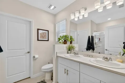 33692 Sky Blossom Circle Leesburg FL 34788