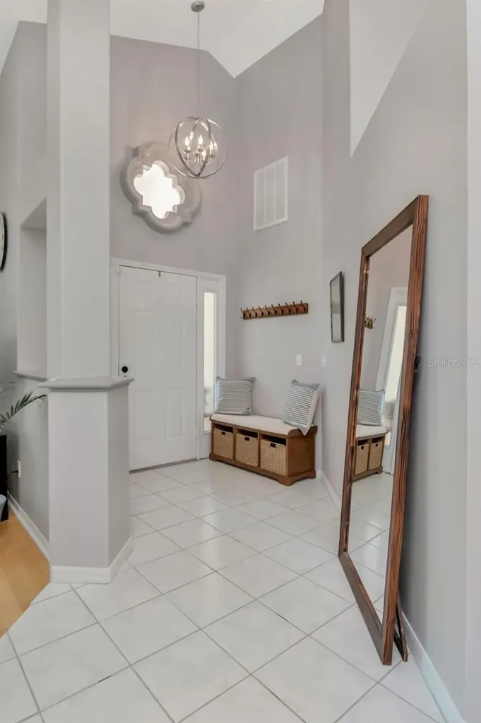 889 Crestridge Circle Tarpon Springs FL 34688