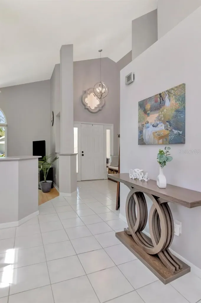 889 Crestridge Circle Tarpon Springs FL 34688