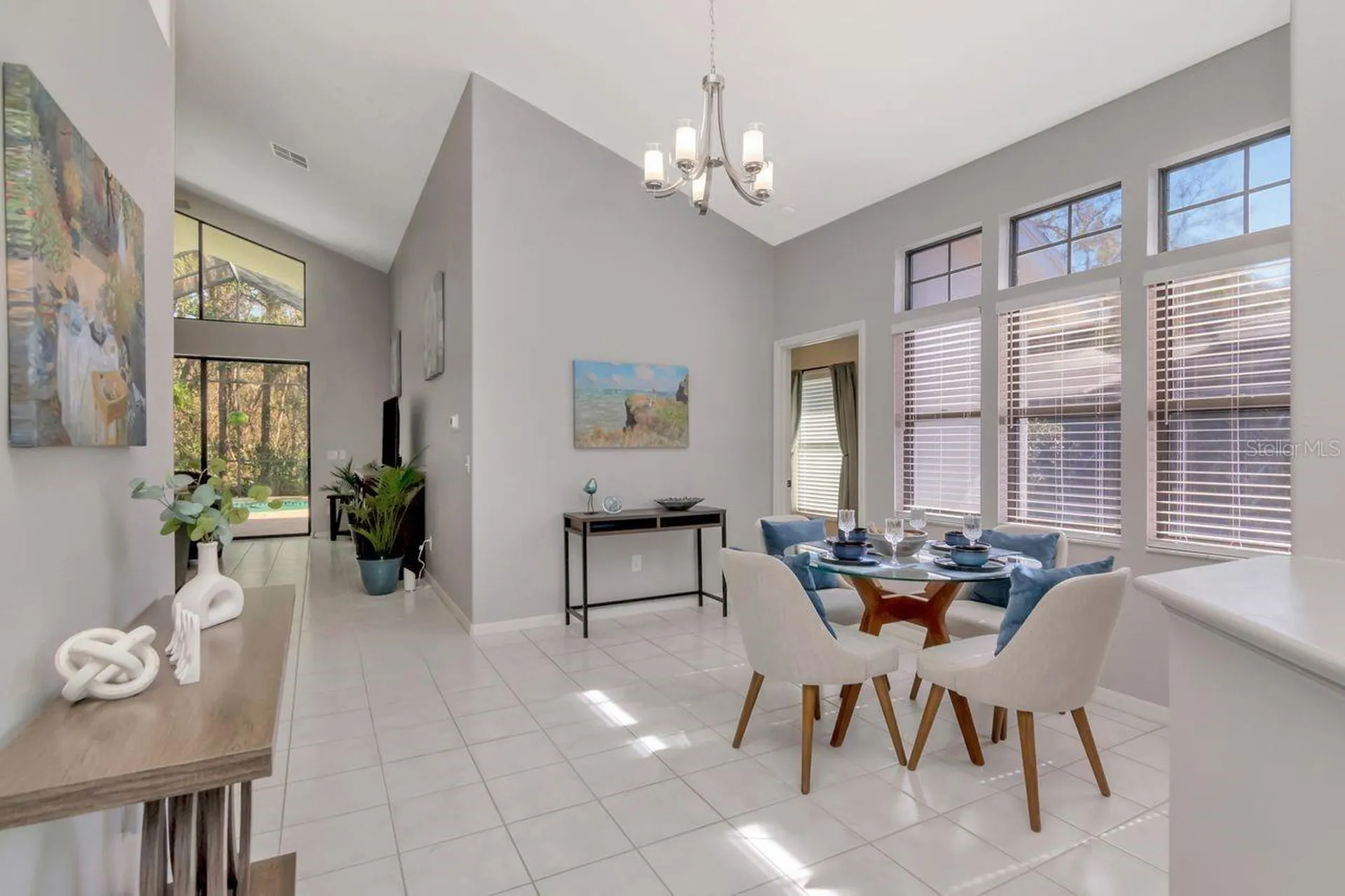889 Crestridge Circle Tarpon Springs FL 34688