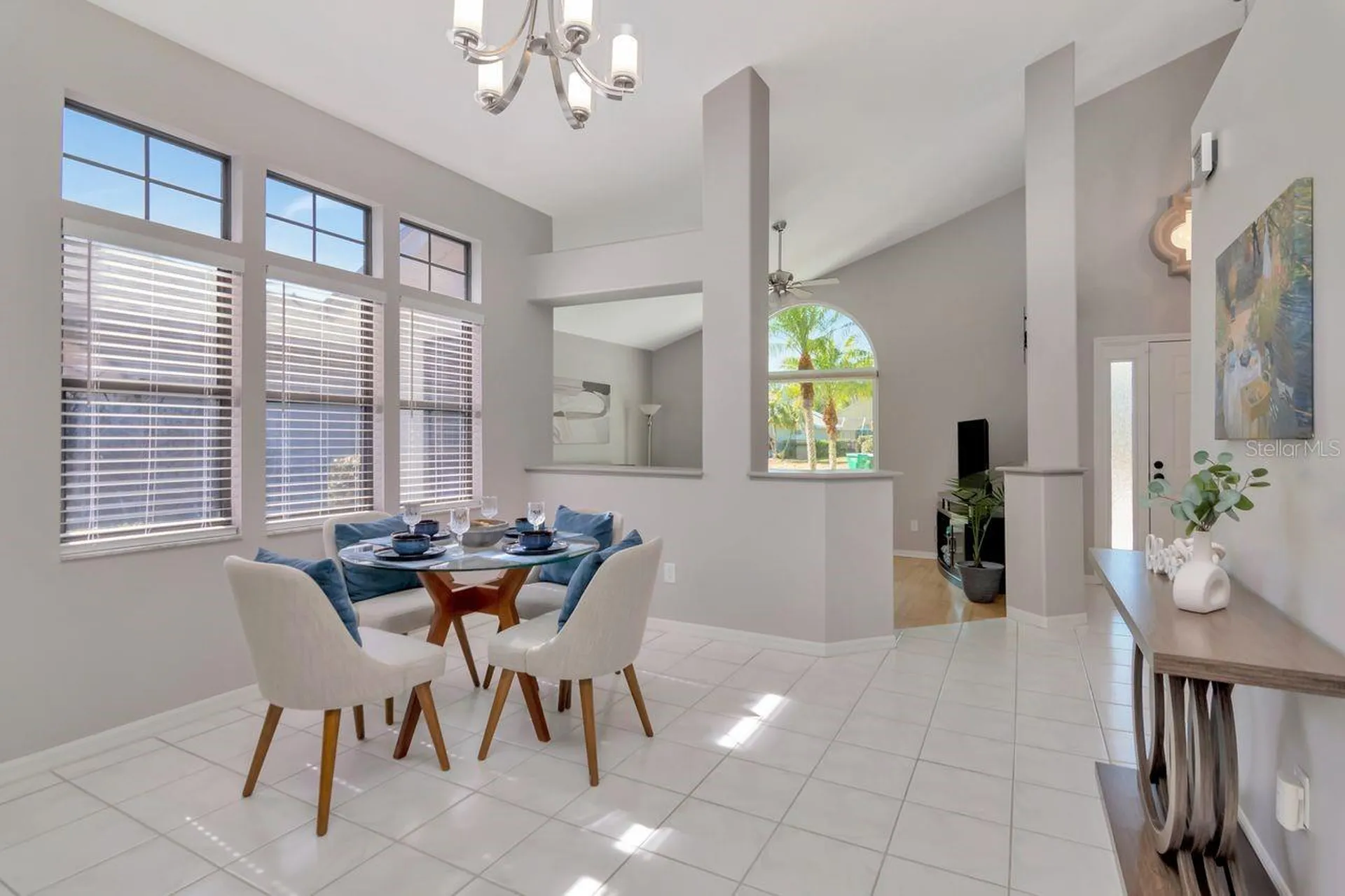 889 Crestridge Circle Tarpon Springs FL 34688