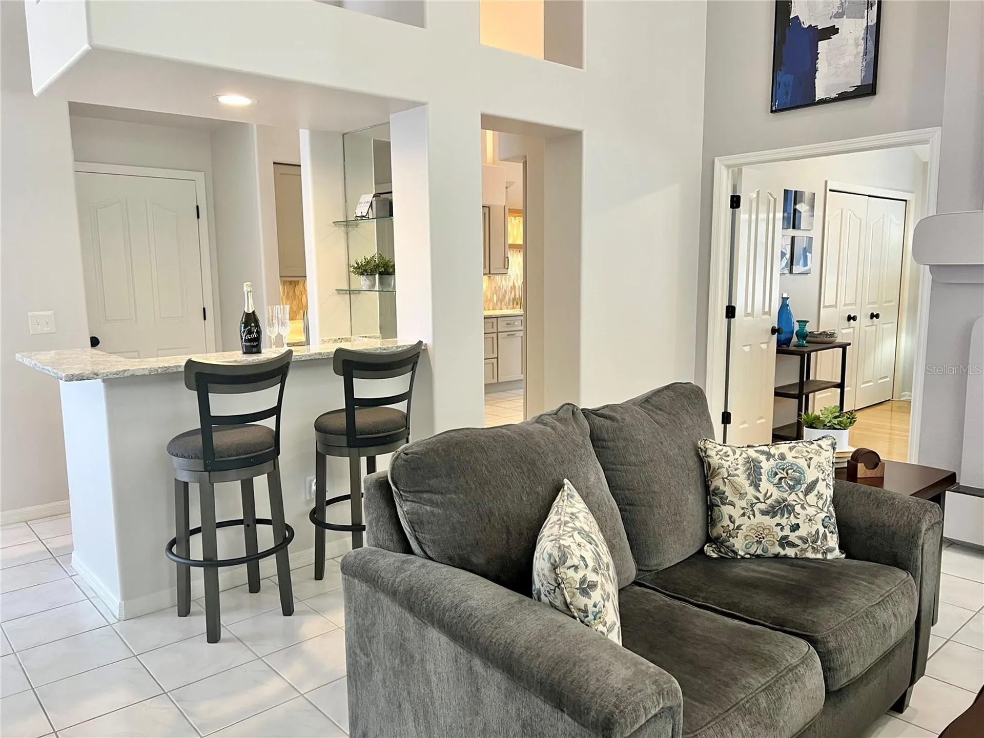 889 Crestridge Circle Tarpon Springs FL 34688