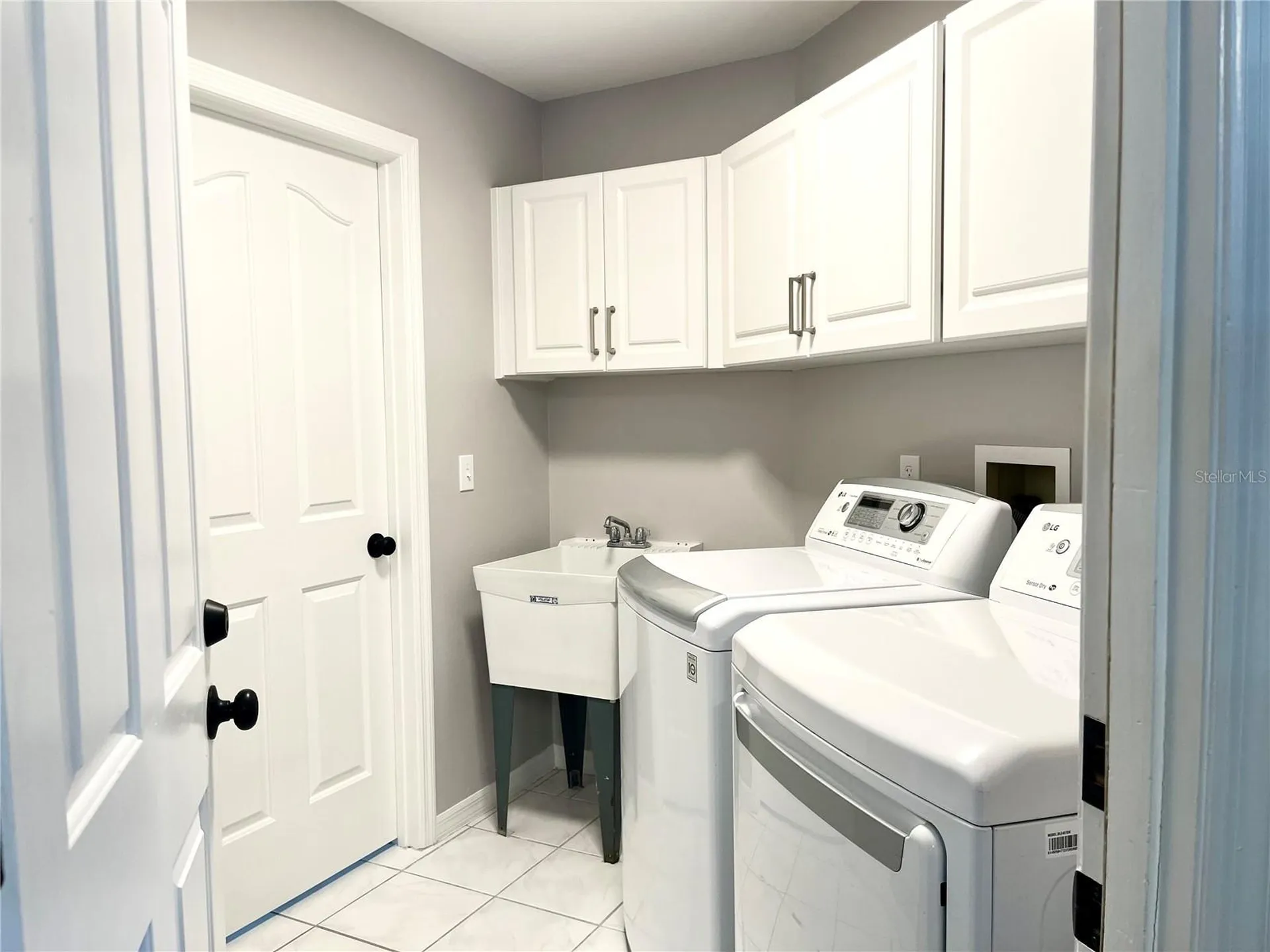 889 Crestridge Circle Tarpon Springs FL 34688