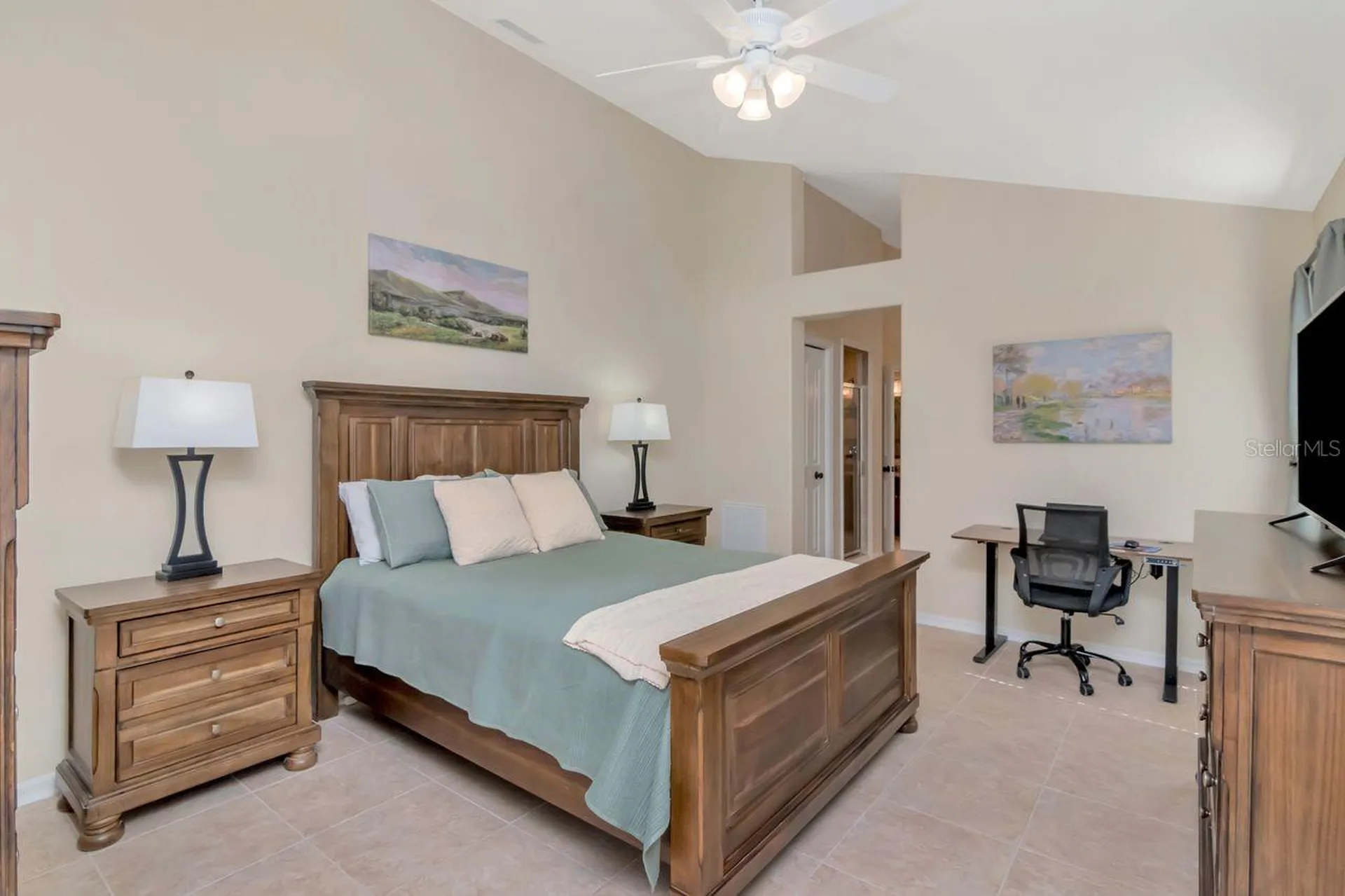 889 Crestridge Circle Tarpon Springs FL 34688
