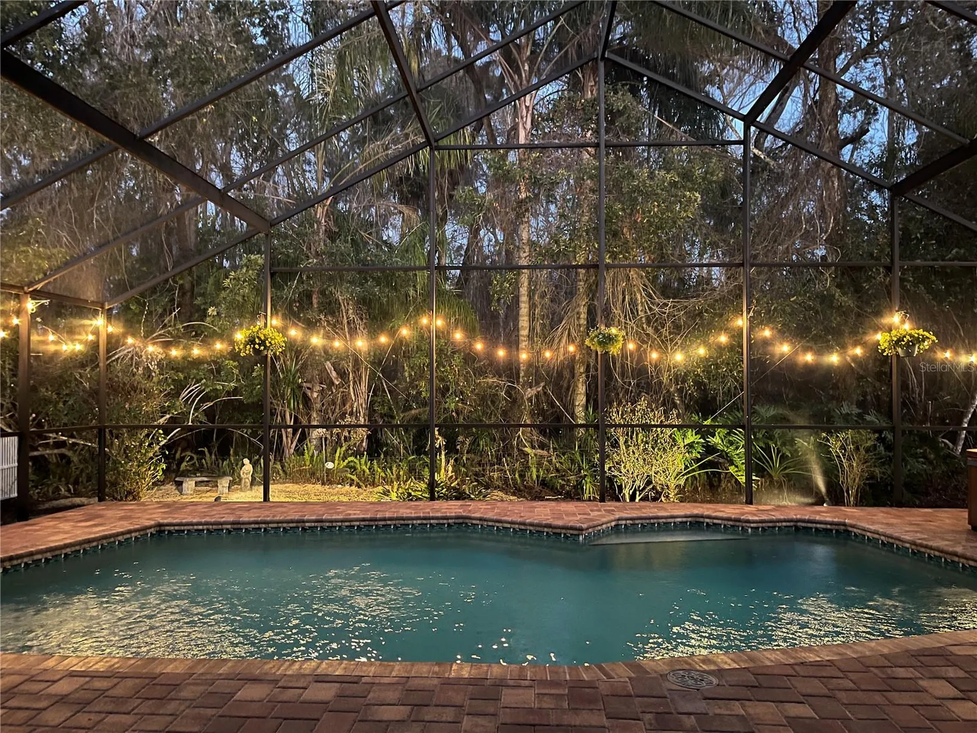 889 Crestridge Circle Tarpon Springs FL 34688