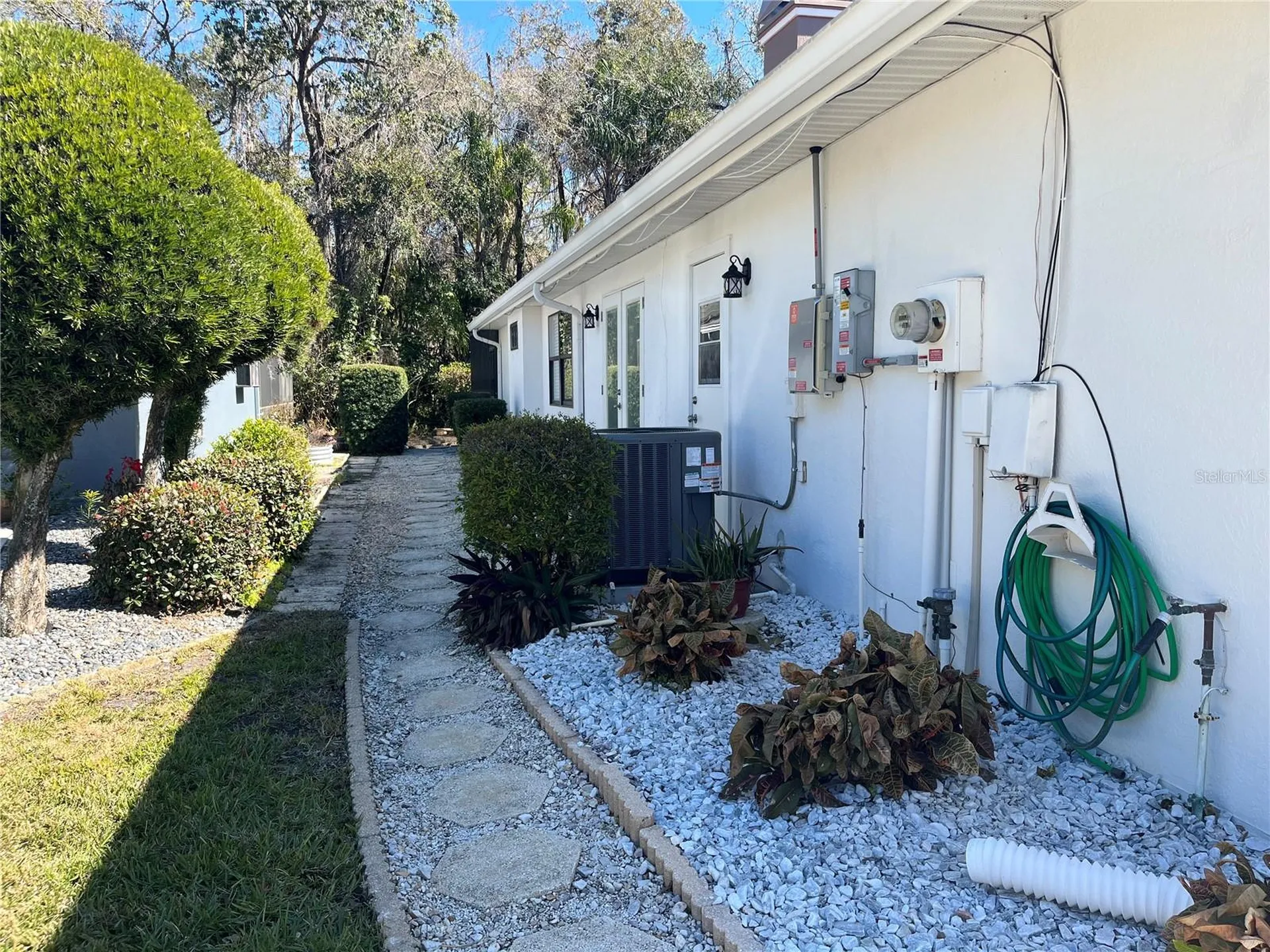 889 Crestridge Circle Tarpon Springs FL 34688