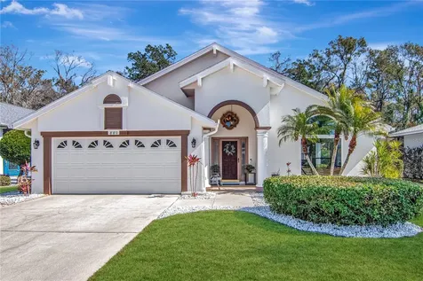 889 Crestridge Circle Tarpon Springs FL 34688