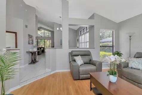 889 Crestridge Circle Tarpon Springs FL 34688