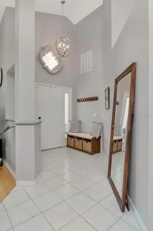 889 Crestridge Circle Tarpon Springs FL 34688