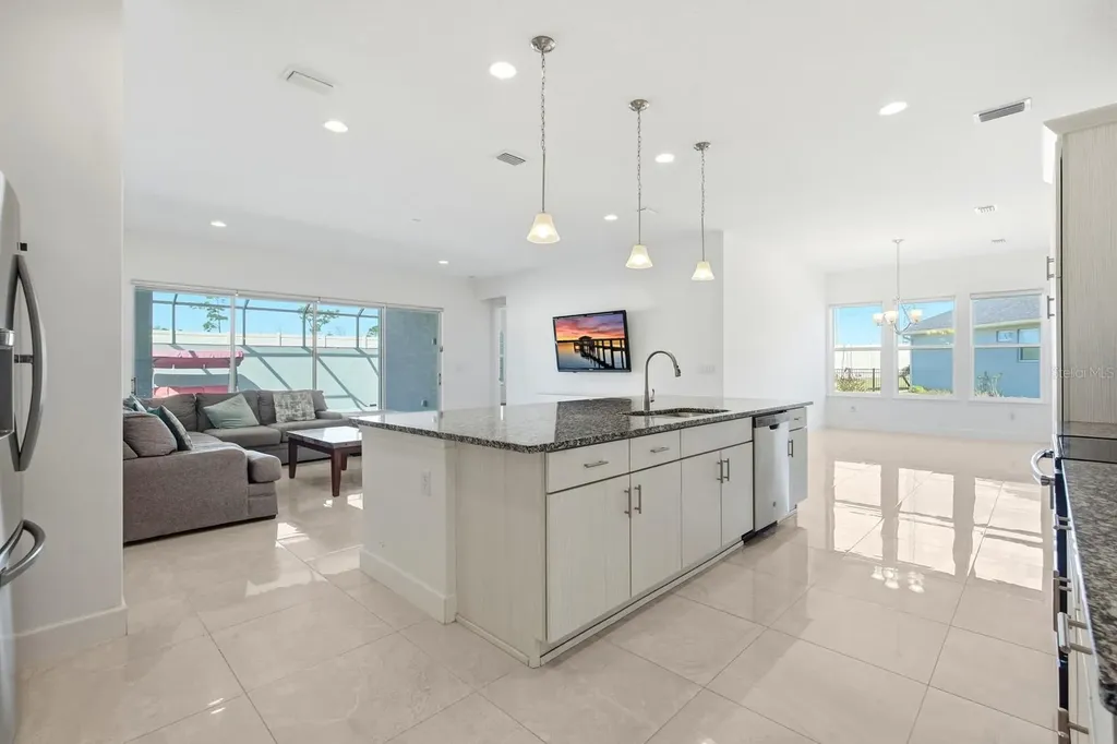 6200 W Fallsgrove Lane Port Orange FL 32128
