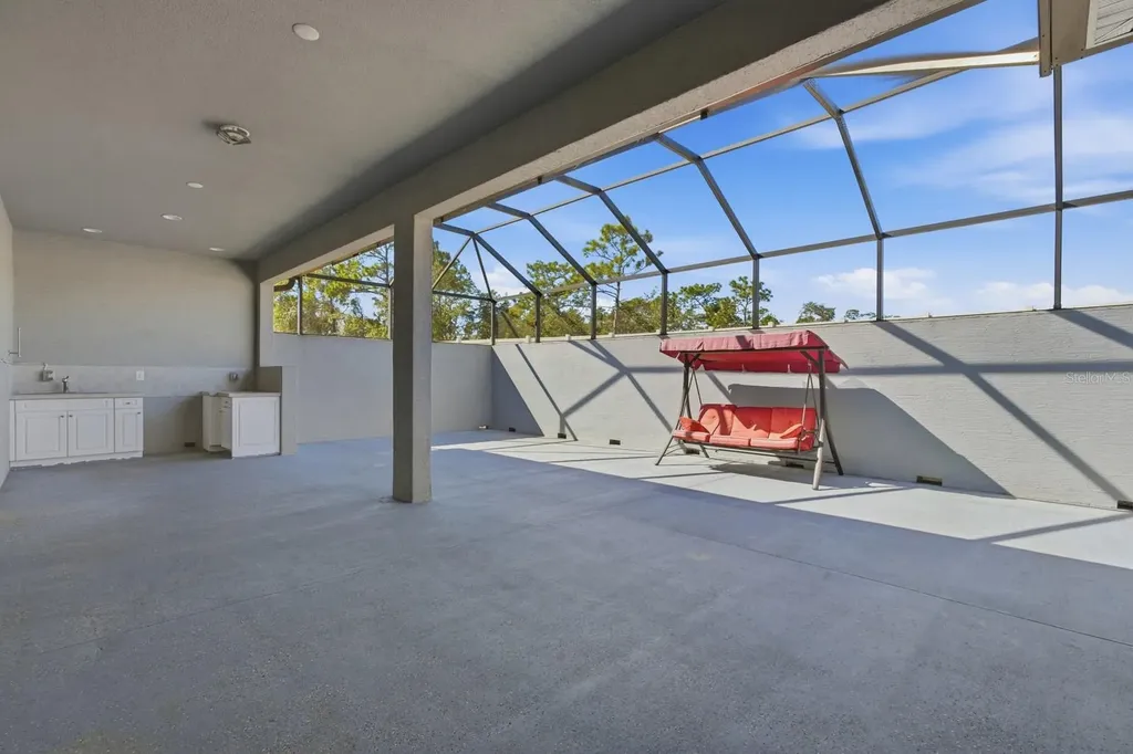 6200 W Fallsgrove Lane Port Orange FL 32128