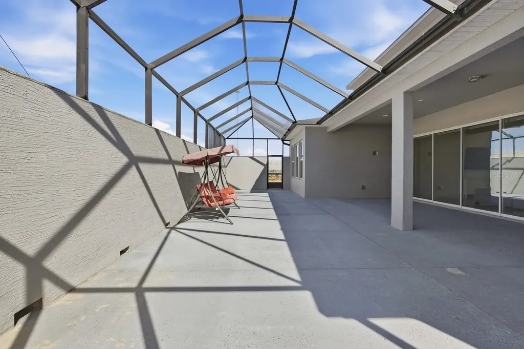 6200 W Fallsgrove Lane Port Orange FL 32128