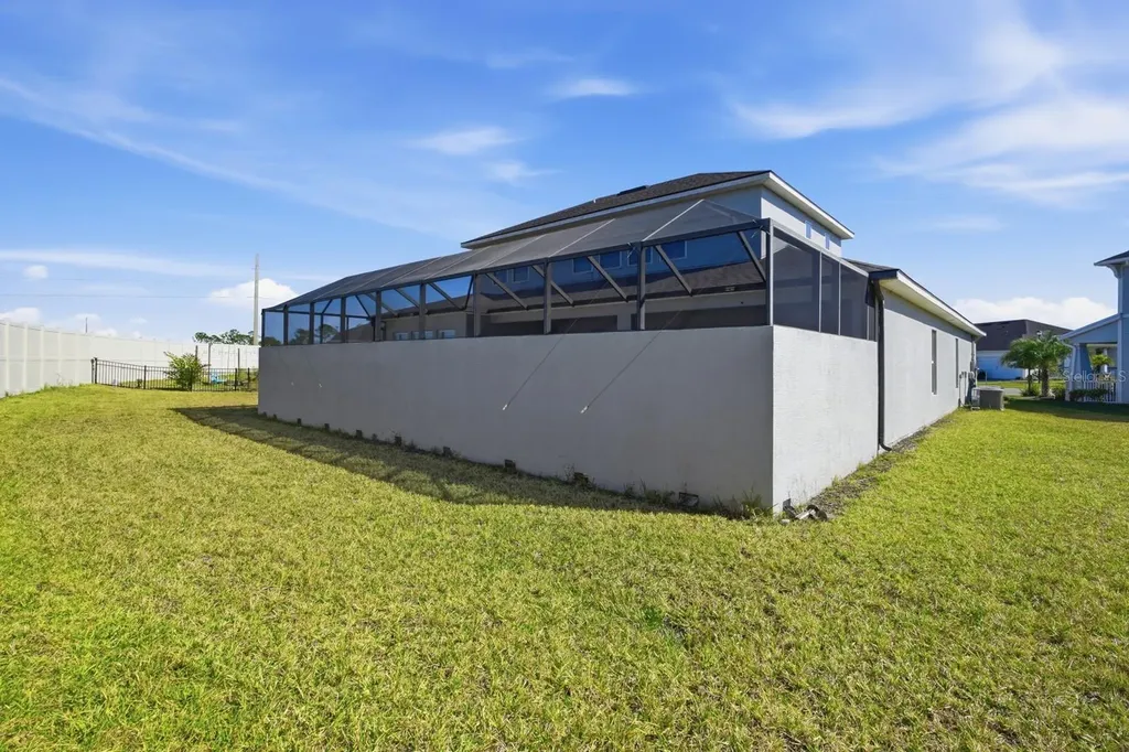 6200 W Fallsgrove Lane Port Orange FL 32128