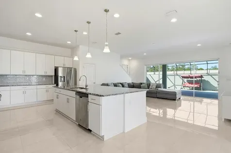 6200 W Fallsgrove Lane Port Orange FL 32128