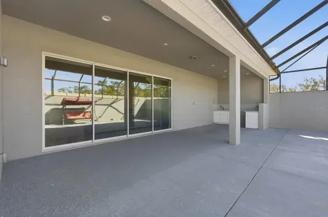 6200 W Fallsgrove Lane Port Orange FL 32128