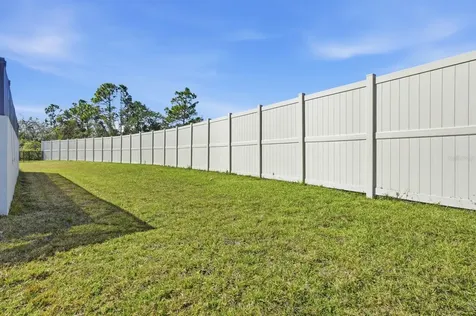 6200 W Fallsgrove Lane Port Orange FL 32128