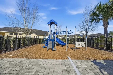 6200 W Fallsgrove Lane Port Orange FL 32128