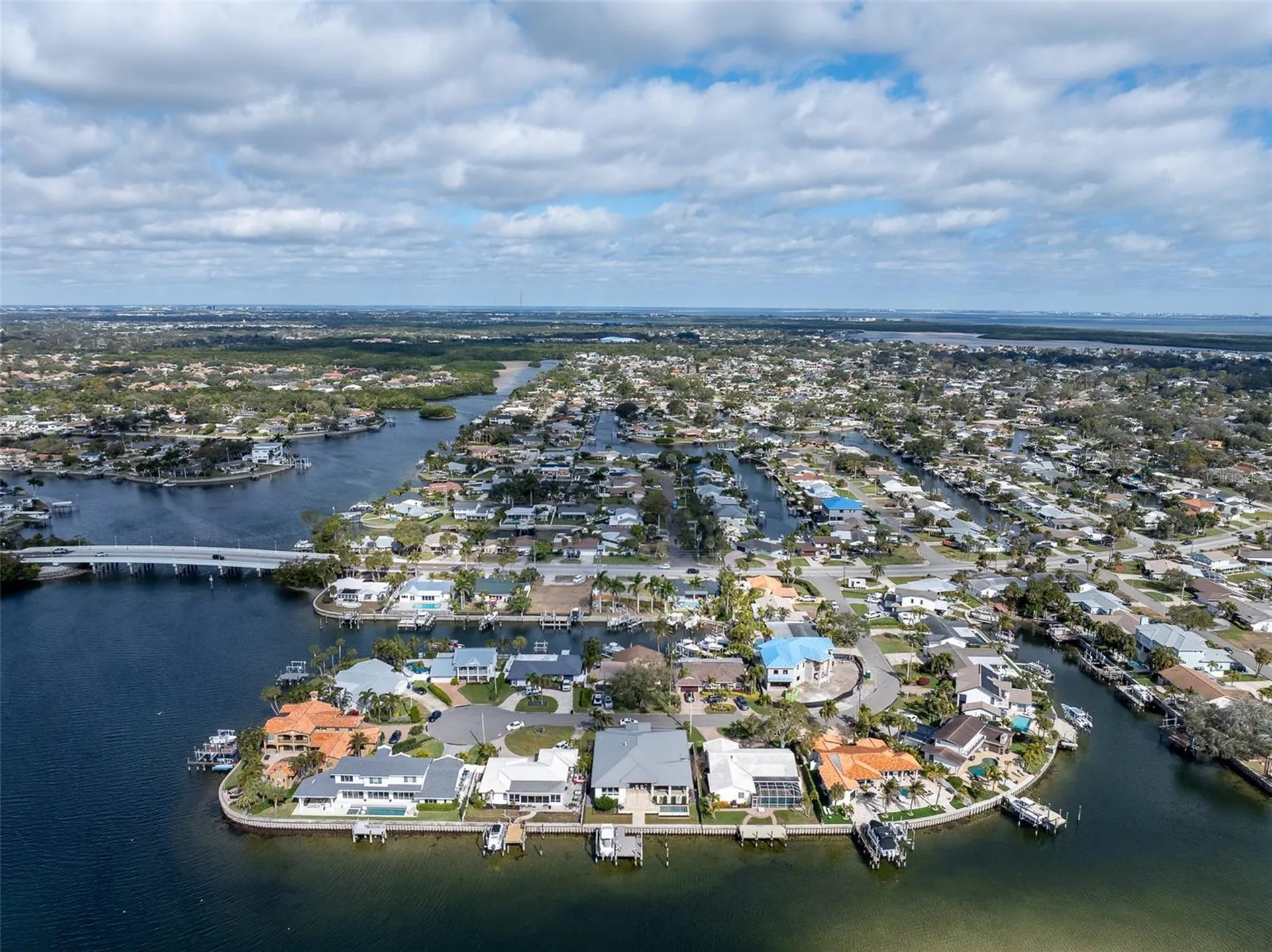1336 40th Avenue NE St Petersburg FL 33703
