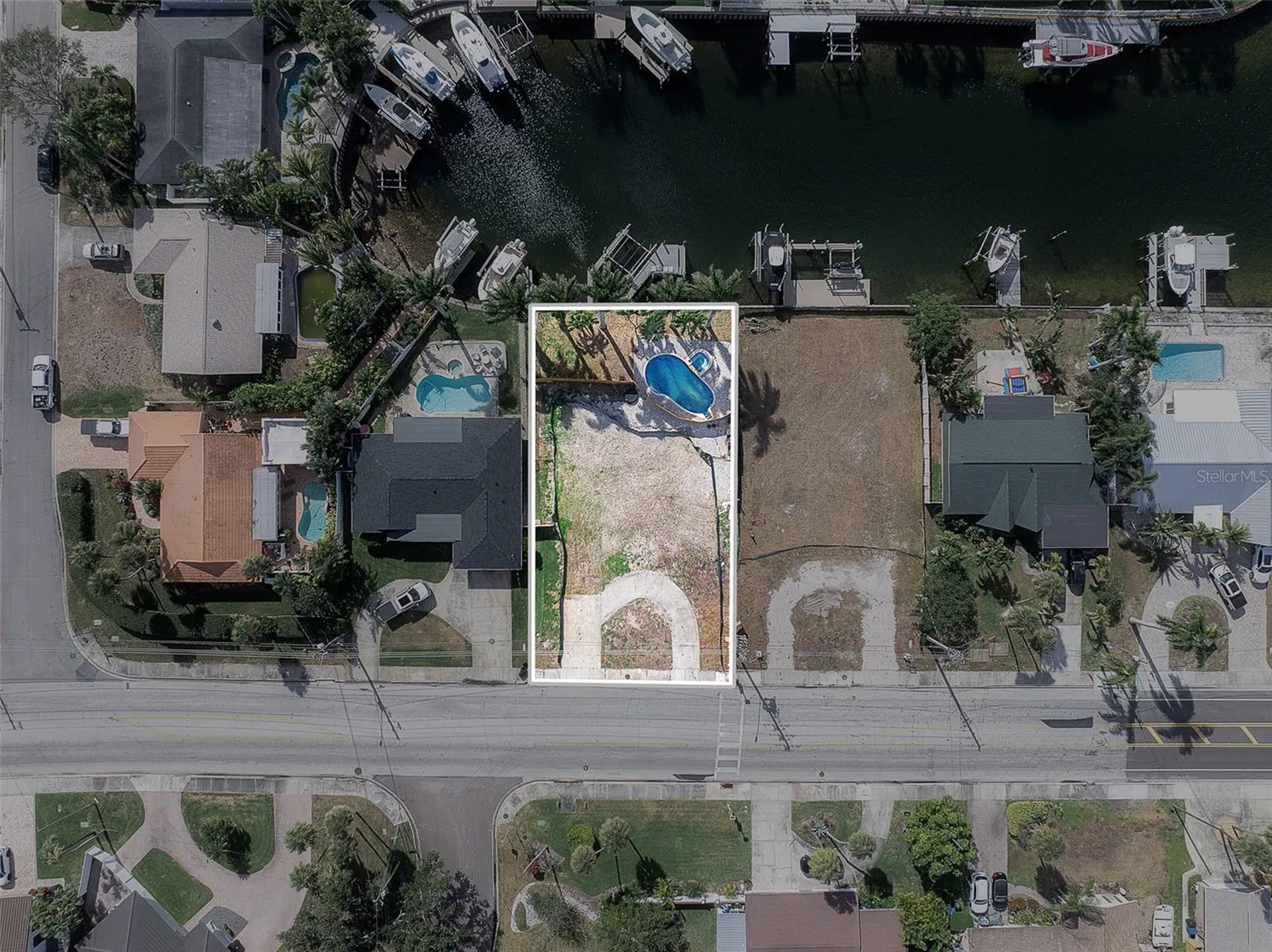 1336 40th Avenue NE St Petersburg FL 33703