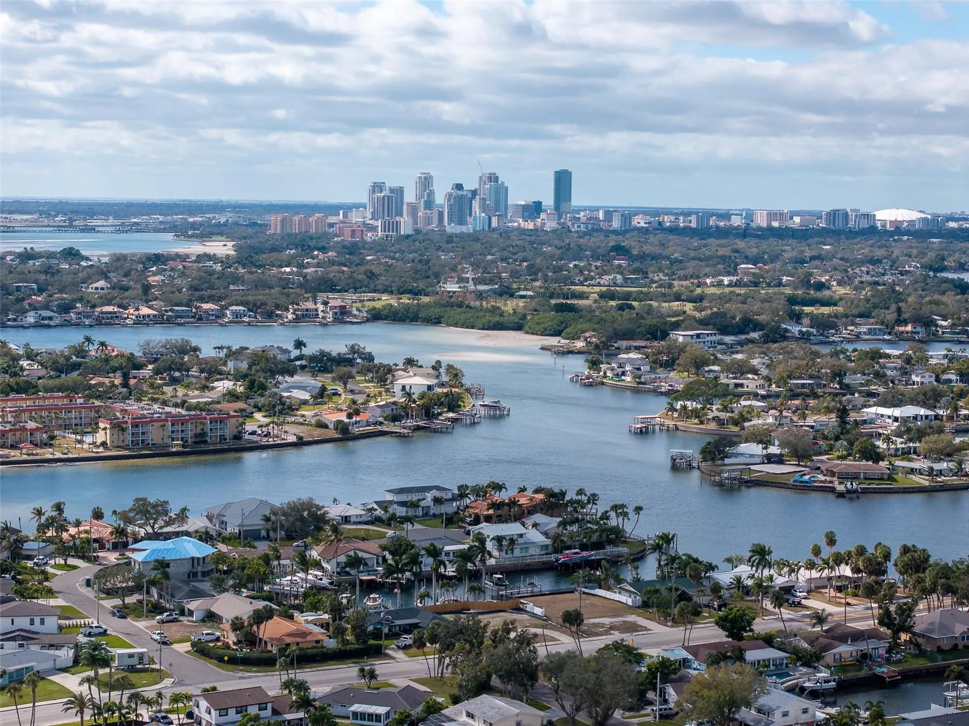 1336 40th Avenue NE St Petersburg FL 33703
