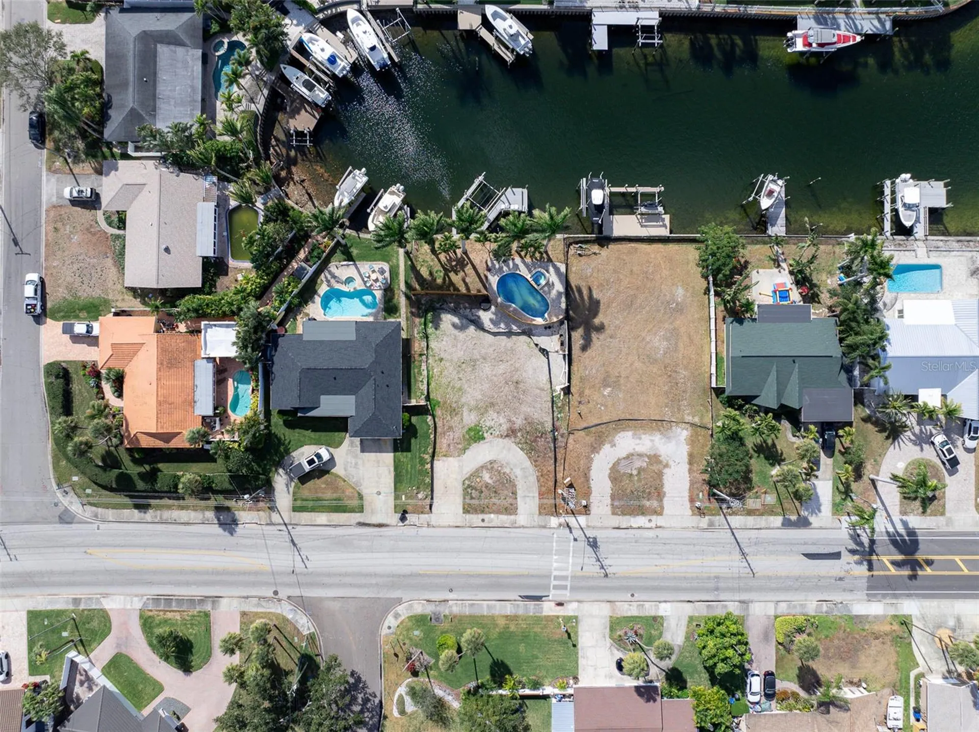 1336 40th Avenue NE St Petersburg FL 33703